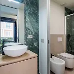 Dhome * Mailand