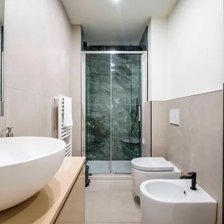 Dhome Apartment *