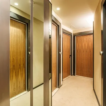Dhome Apartment Mailand